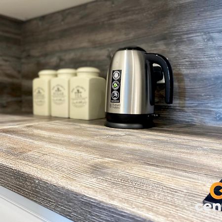 Central Serviced Apartments - Cosy 1 Bedroom - Walk Away From City Quay V&A - Walk To Bus And Train Station - Easy Access To City Centre - Fast Wi-Fi - Fully Equipped - Weekly & Monthly Stay Offers Dundee Buitenkant foto